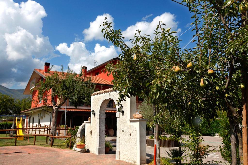 Azienda Agrituristica Pericle Montella Ngoại thất bức ảnh