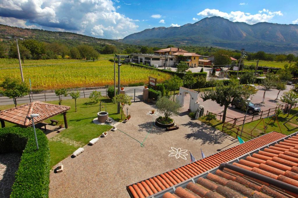 Azienda Agrituristica Pericle Montella Ngoại thất bức ảnh