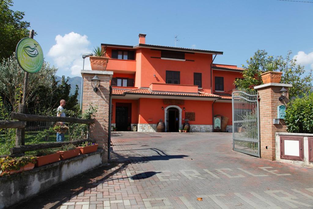 Azienda Agrituristica Pericle Montella Ngoại thất bức ảnh